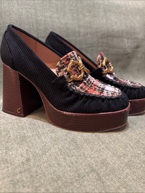 Circus by Sam Edelman Black Platform Loafers with Tweed Accent and Gold Chain